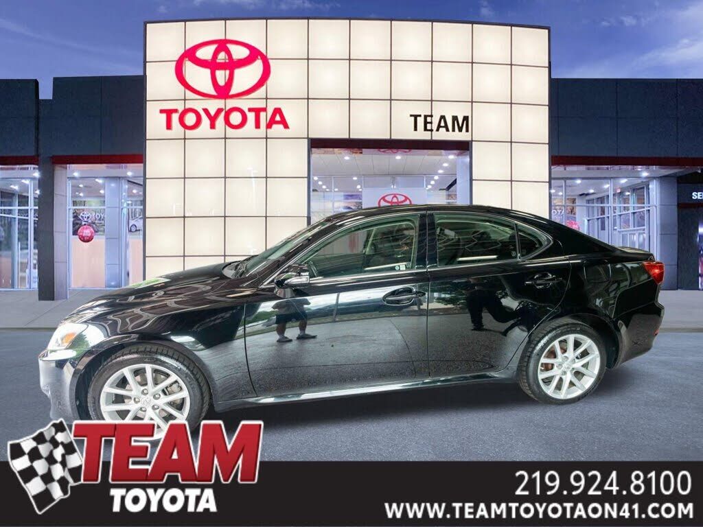 2013 LEXUS IS