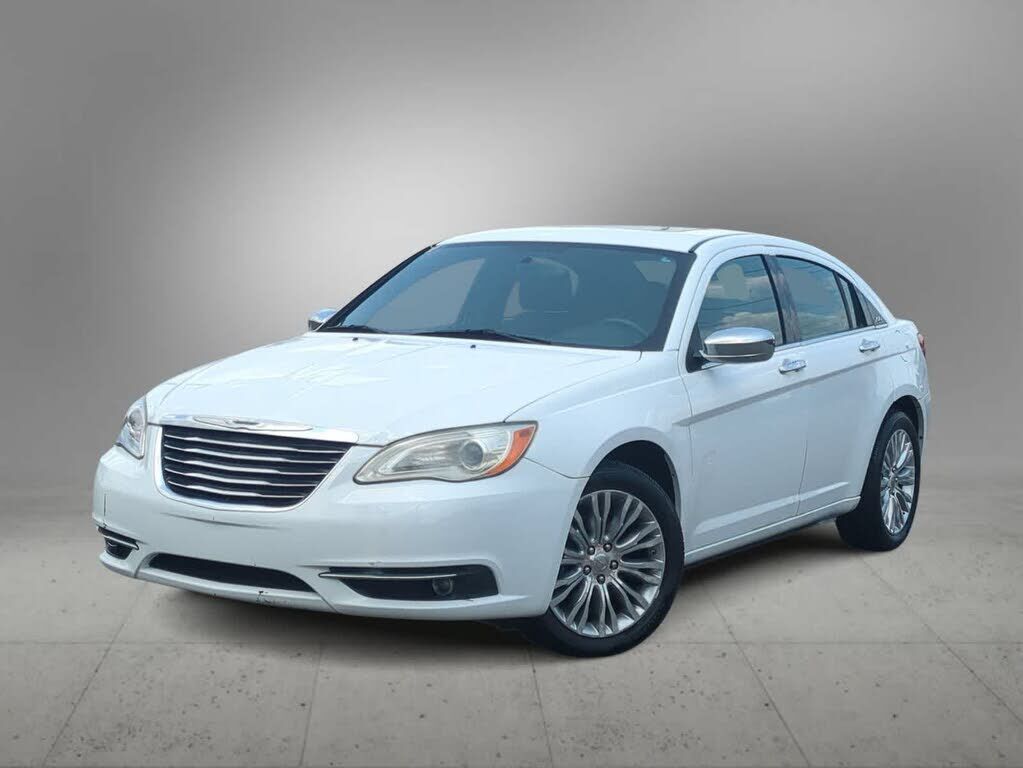 2012 CHRYSLER 200
