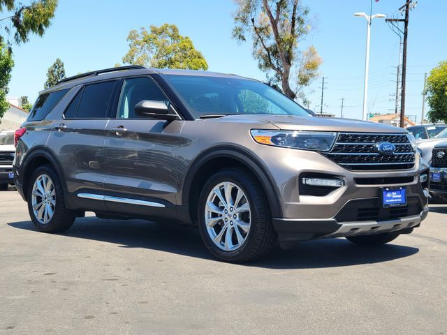 2021 FORD Explorer
