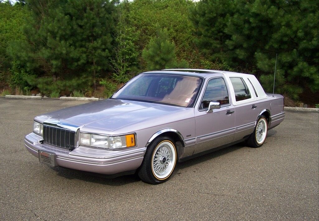 Lincoln Town Car