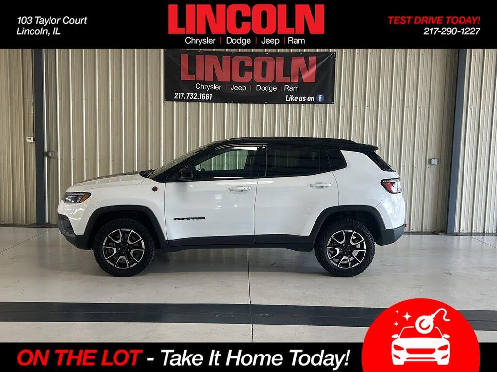 2025 JEEP Compass