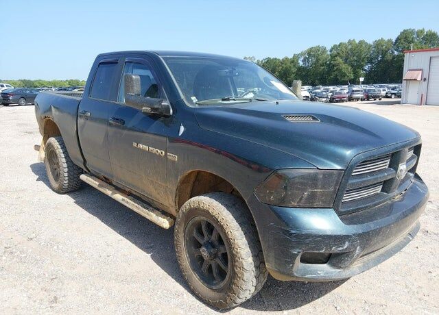 2011 DODGE Ram