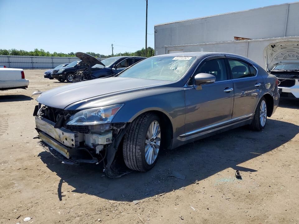 2017 LEXUS LS