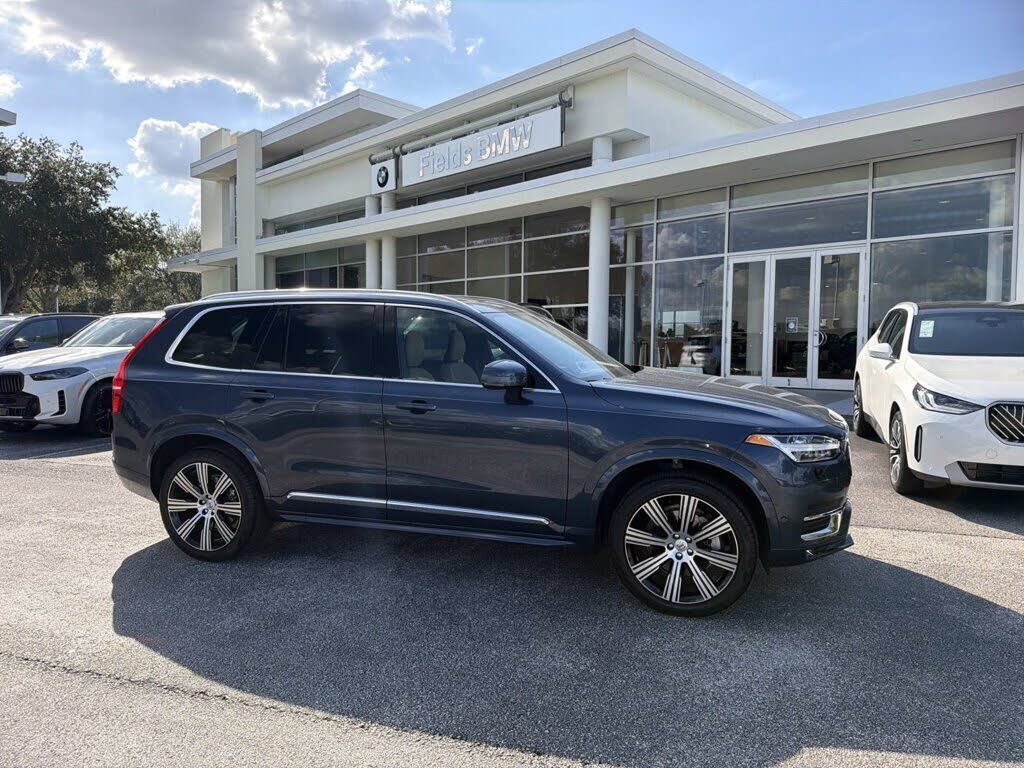 2025 VOLVO XC90