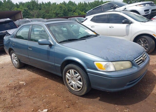 2000 TOYOTA Camry