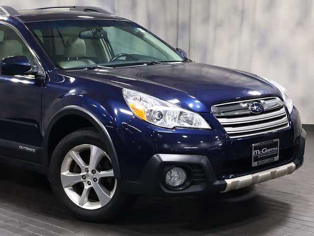 2014 SUBARU Outback