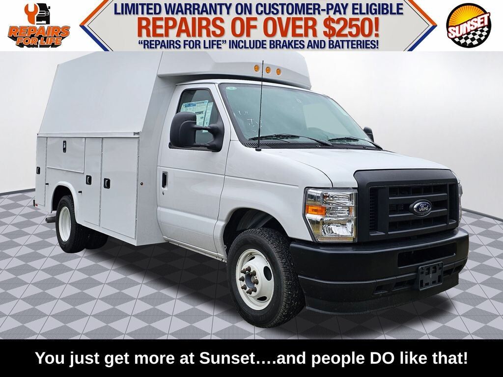 2024 FORD E-350