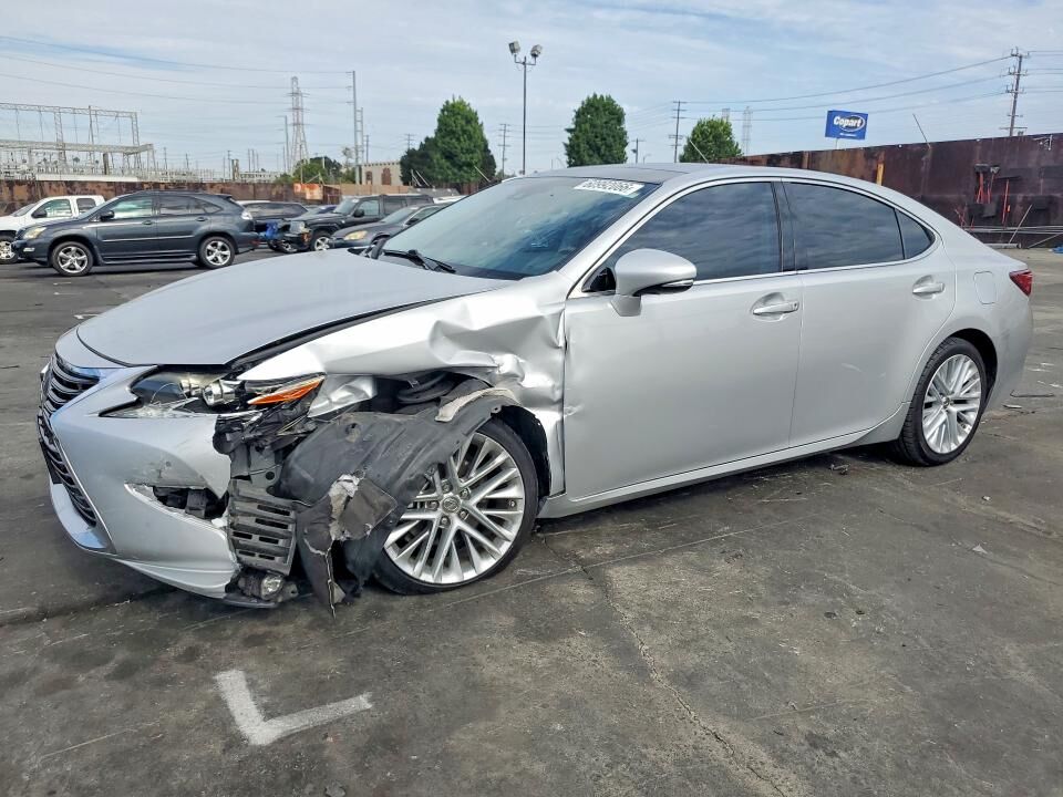 2017 LEXUS ES