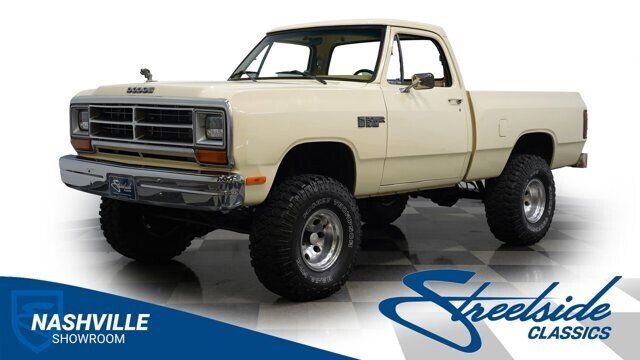 1986 DODGE W-Series