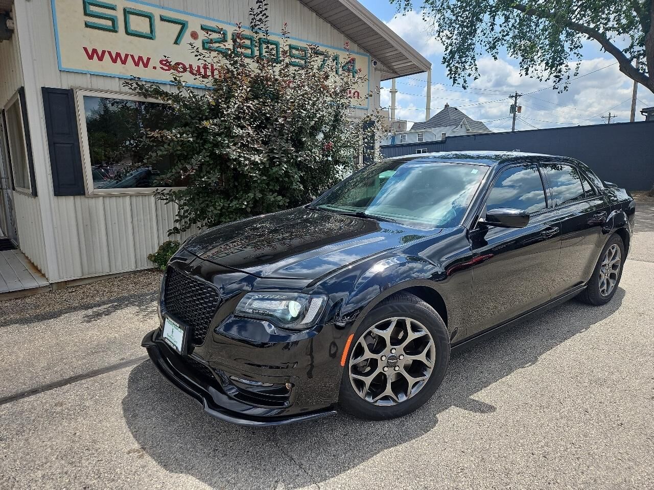 2017 CHRYSLER 300
