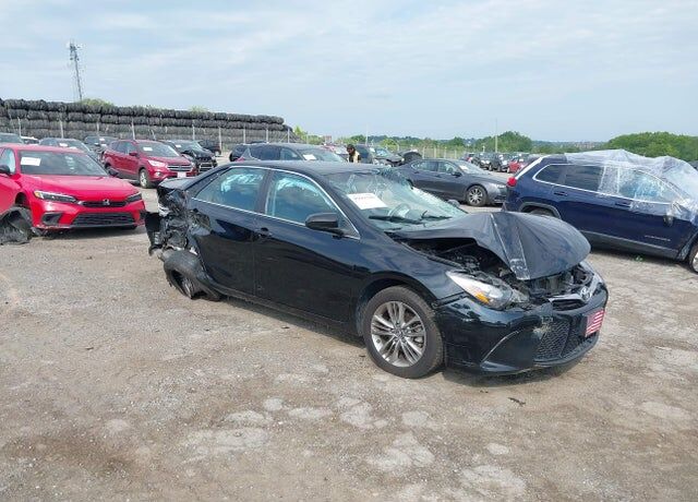 2017 TOYOTA Camry