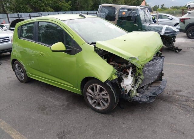 2016 CHEVROLET Spark