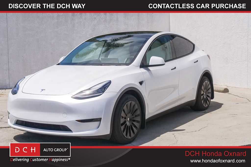 2023 TESLA Model Y