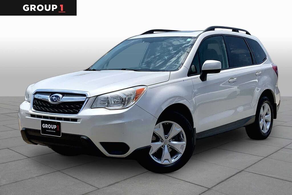 2015 SUBARU Forester