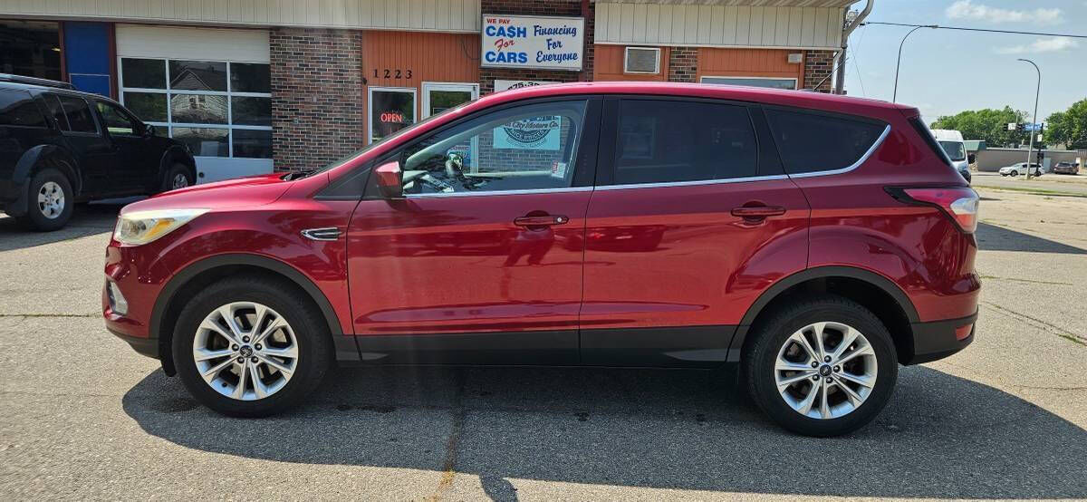 2017 FORD Escape