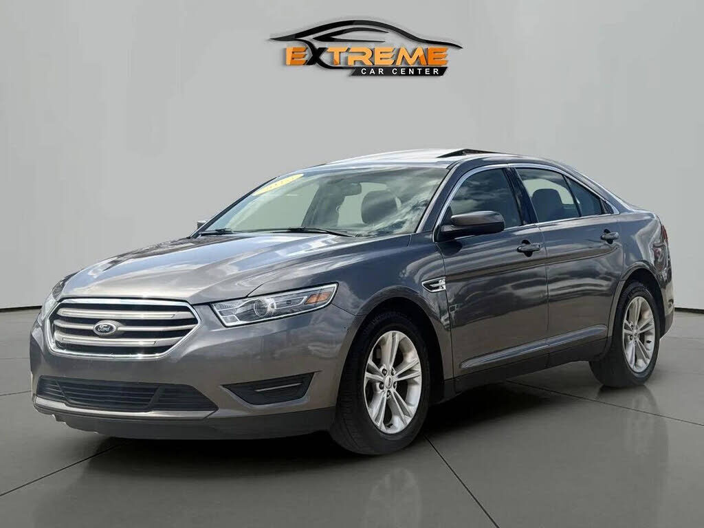 2013 FORD Taurus