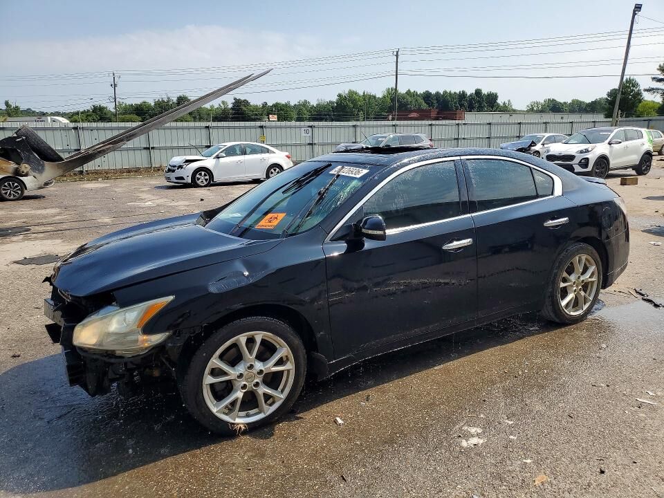 2012 NISSAN Maxima