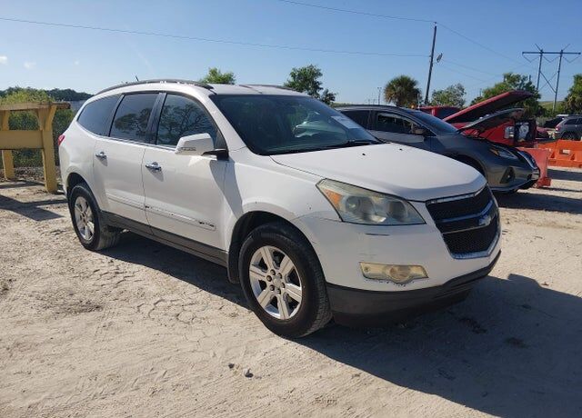 2011 CHEVROLET Traverse
