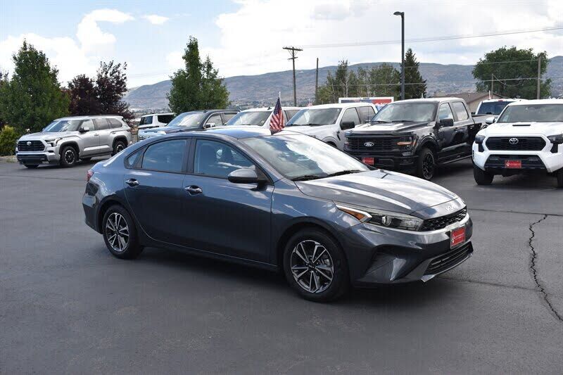 2024 KIA Forte