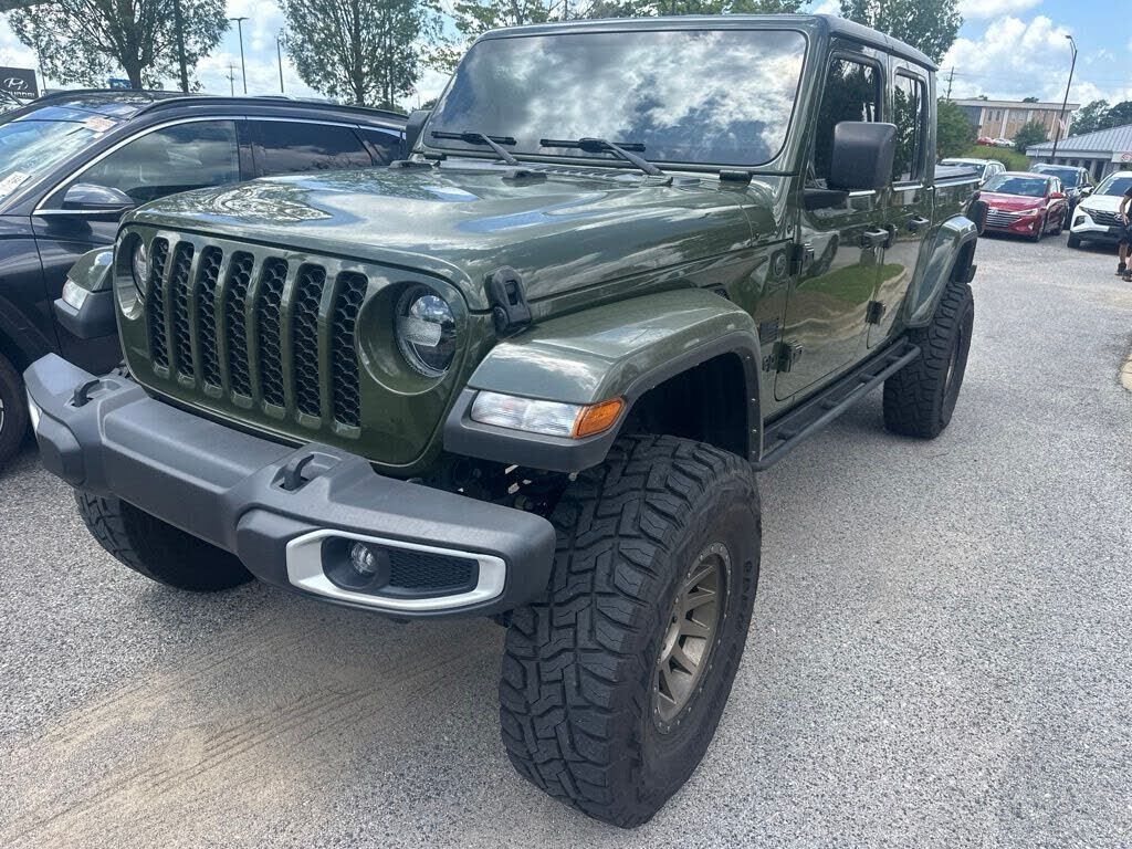 2022 JEEP Gladiator