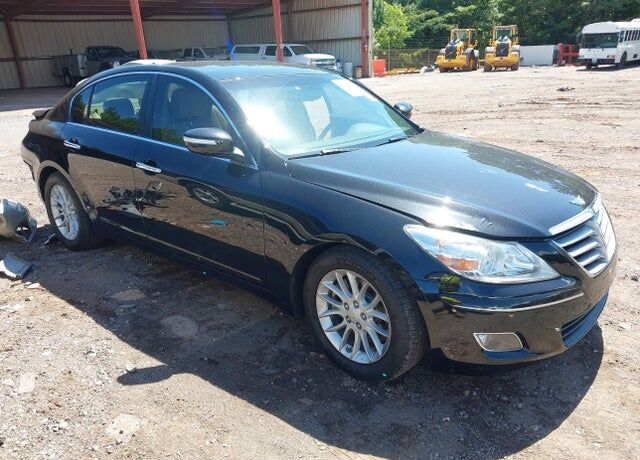 2011 HYUNDAI Genesis