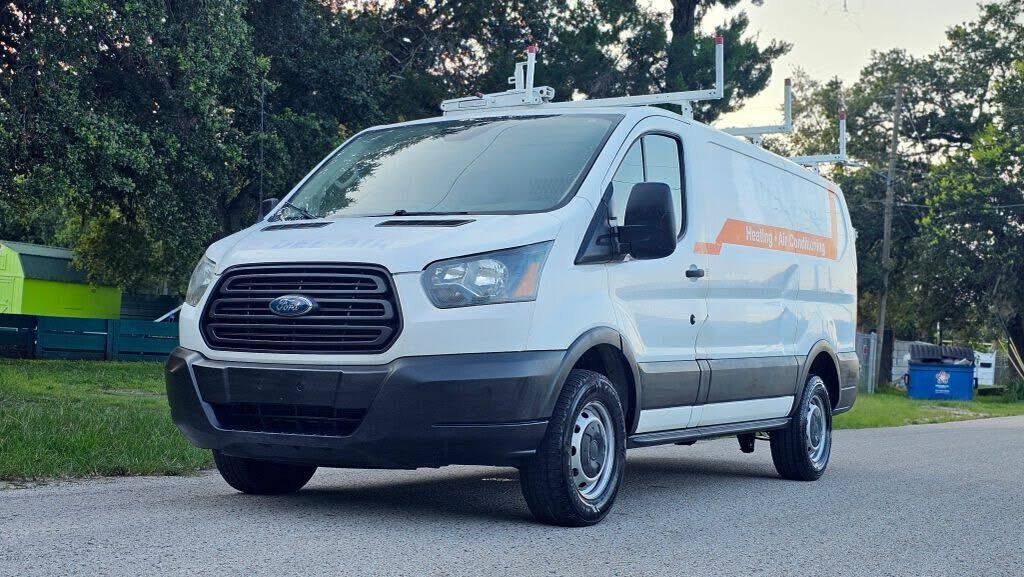 2017 FORD Transit