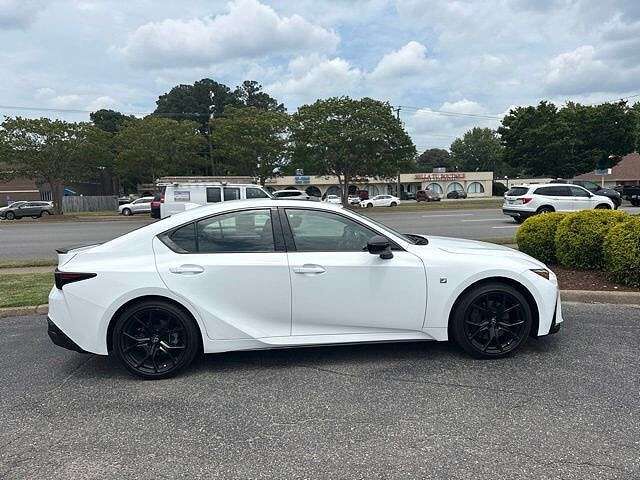 2025 LEXUS IS