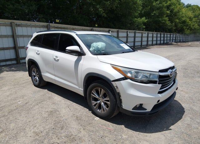 2015 TOYOTA Highlander