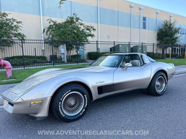 1982 CHEVROLET Corvette