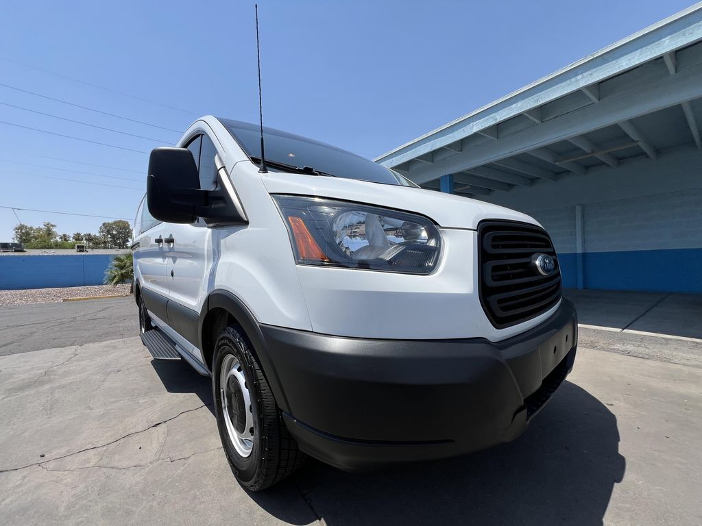 2019 FORD Transit