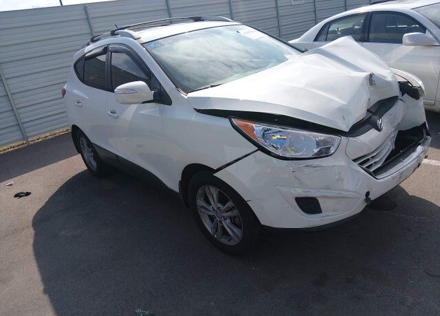 2012 HYUNDAI Tucson