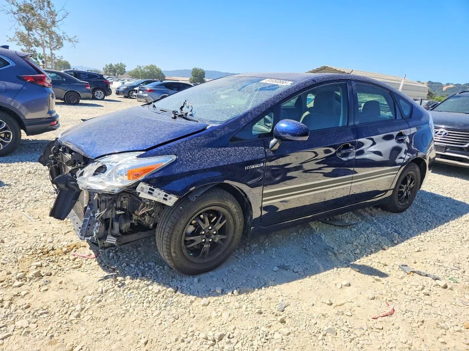2013 TOYOTA PRIUS