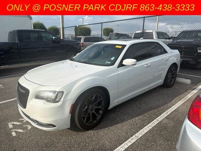 2016 CHRYSLER 300
