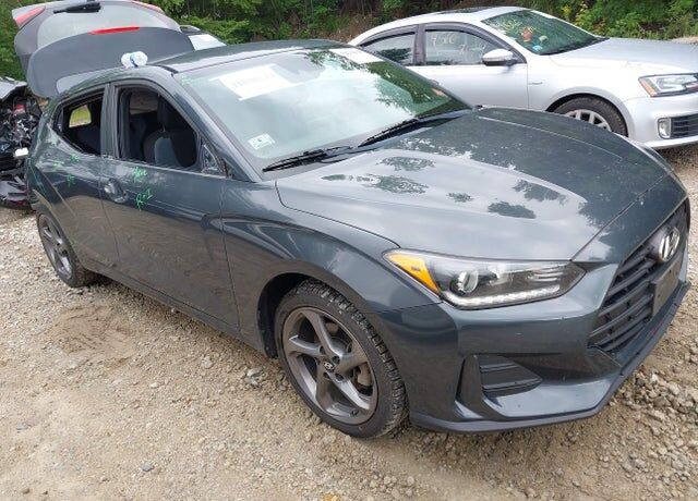 2019 HYUNDAI Veloster