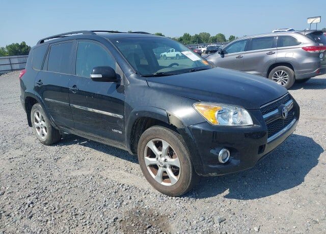 2011 TOYOTA RAV4