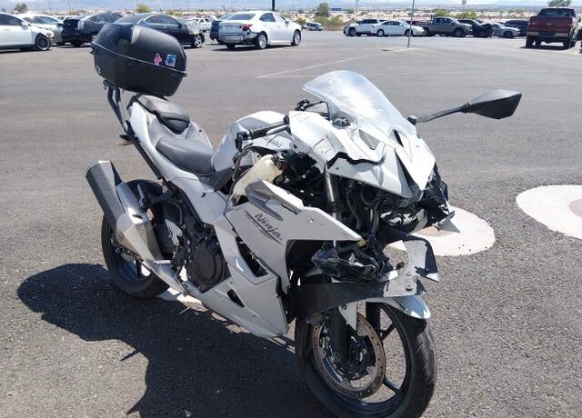 2025 KAWASAKI Ninja