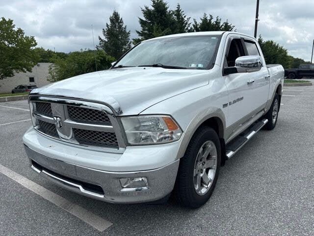 2011 DODGE Ram