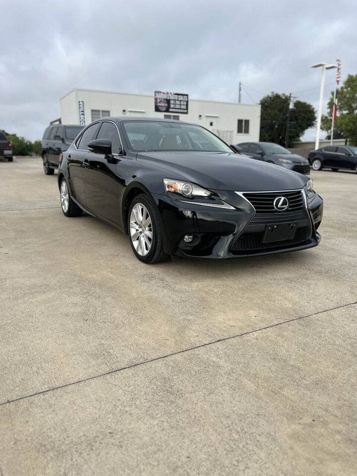 2016 LEXUS IS