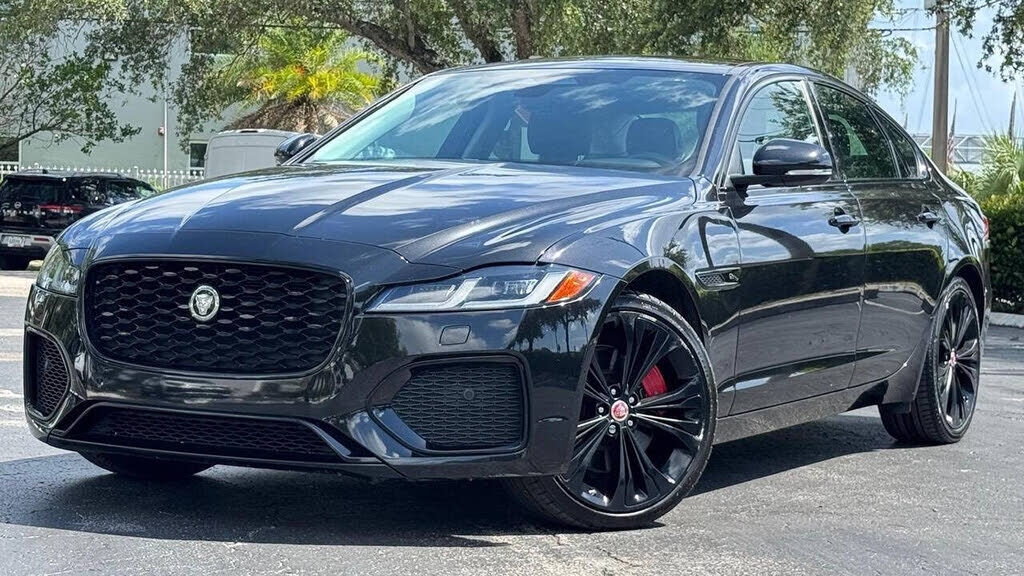 2022 JAGUAR XF