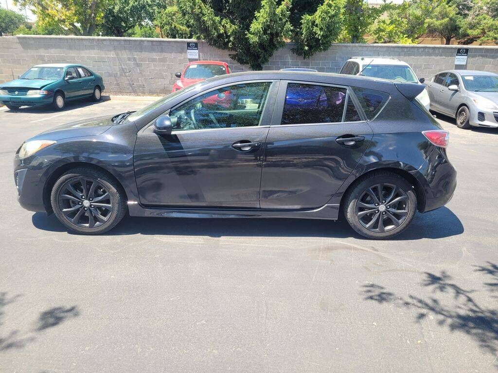 2011 MAZDA Mazda3