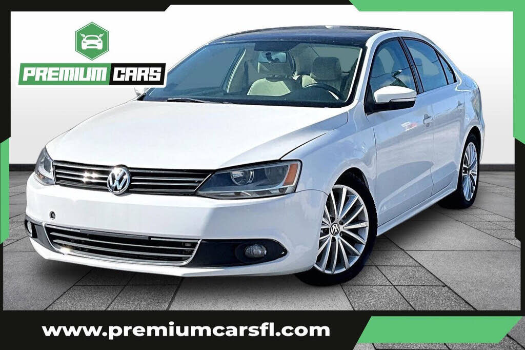 2012 VOLKSWAGEN Jetta