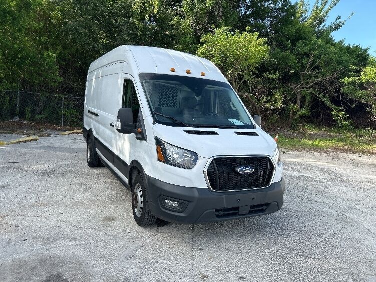 2022 FORD Transit