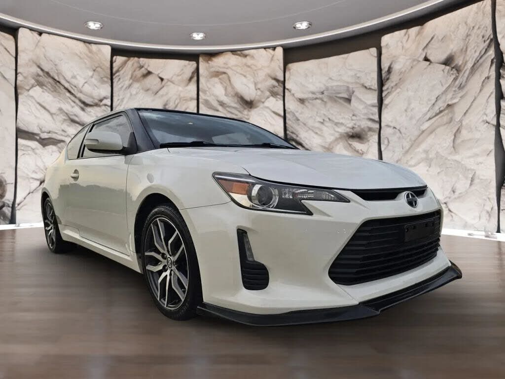 2015 TOYOTA SCION