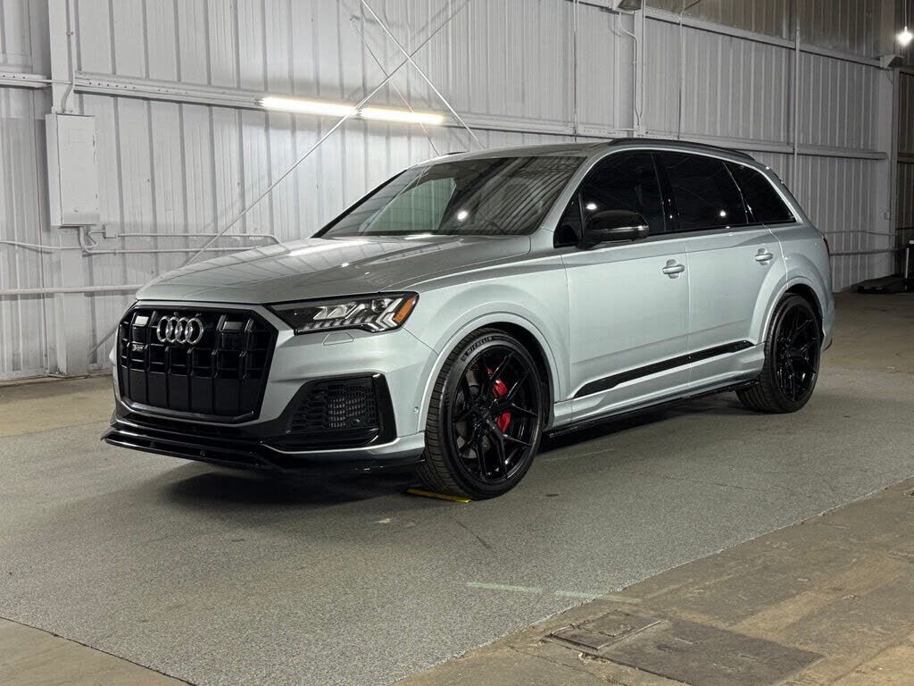 2023 AUDI SQ7