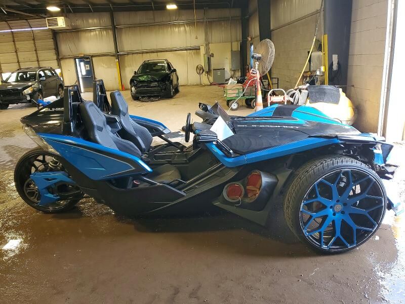 2018 SLINGSHOT Slingshot SLR