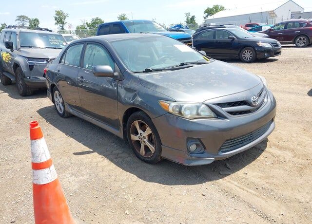 2011 TOYOTA Corolla