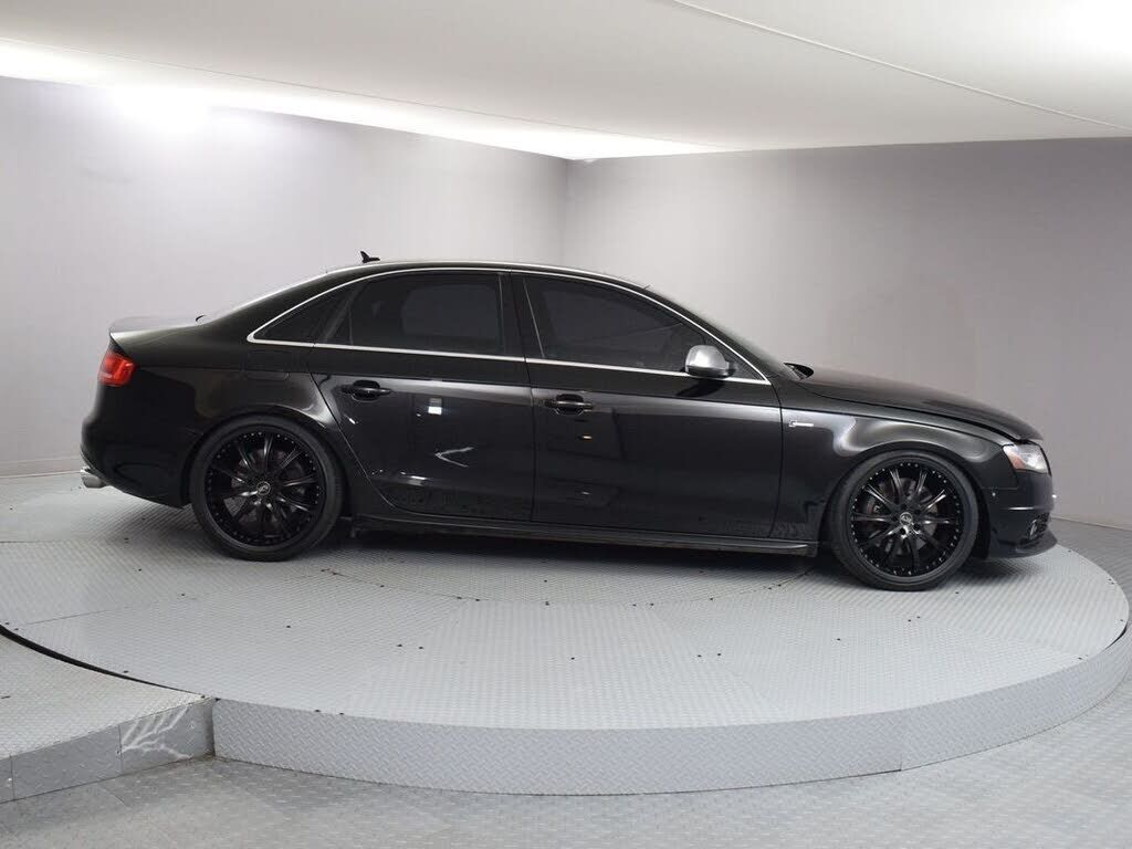 2012 AUDI S4