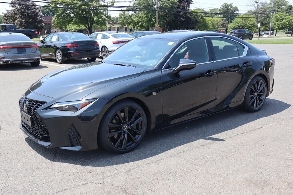2023 LEXUS IS