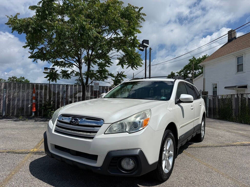 2013 SUBARU Outback