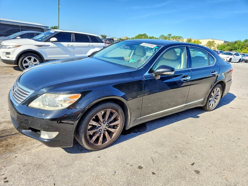 2011 LEXUS LS